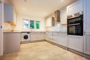 Photo 25- click for photo gallery